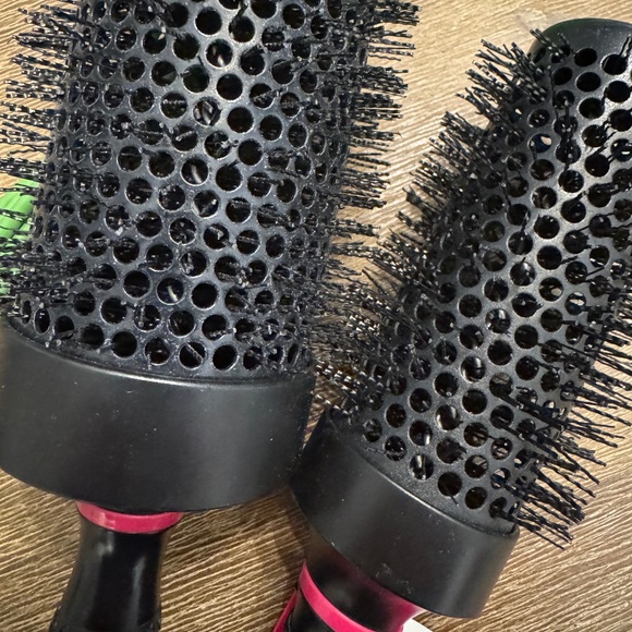 🆕 Duo Must52 Round brush charcoal and ceramic 44 mm/63 mm Charmic+  bonus - Picture 3 of 8